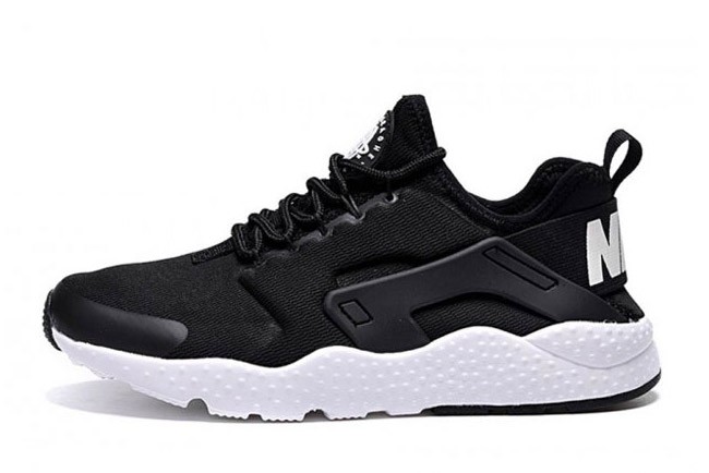 nike air blanche et noire