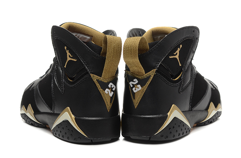 nike air jordan noir et jaune